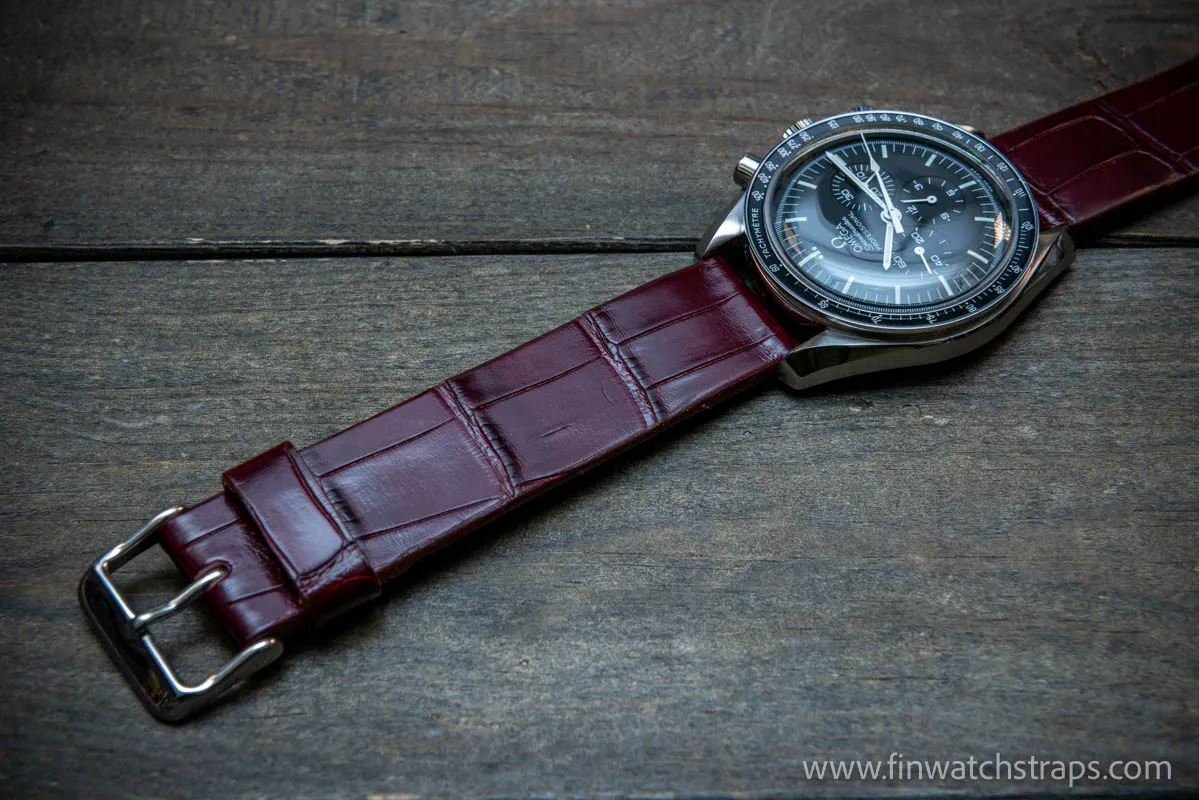 Alligator watch strap, French Croco, Burgundy, handmade in Finland, 10-26 mm.