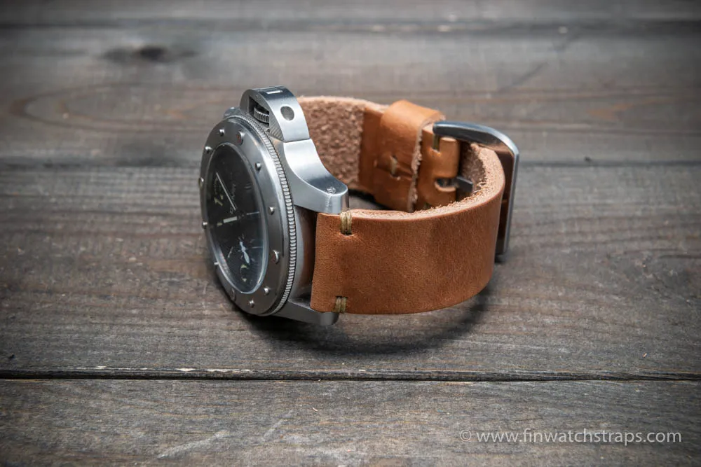 Leather watch strap 3-4 mm thick, Horween Leather, handmade in Finland.