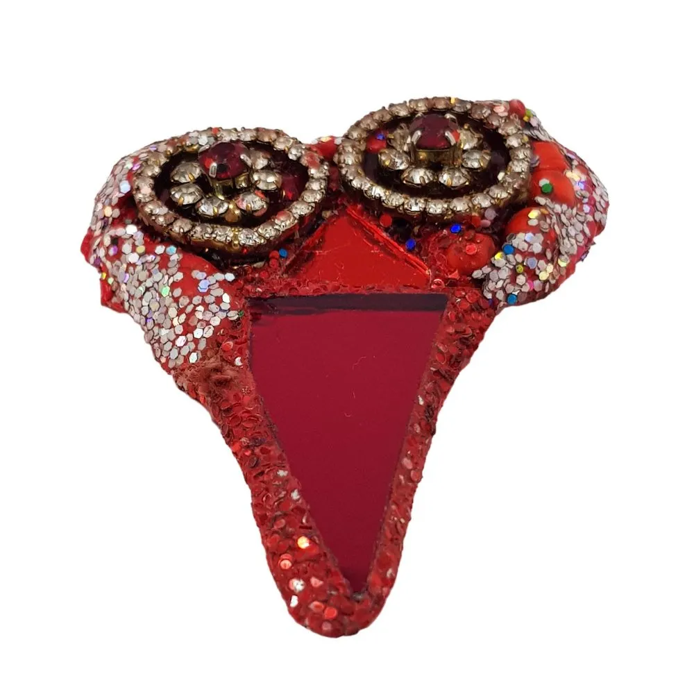 RED DIAMANTE HEART BROOCH - KRISHNA